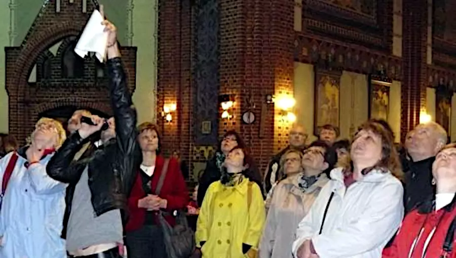 /20220610_rm_omyly_noci_kostelu/featured-image.webp /20220610_rm_omyly_noci_kostelu/featured-image.webp