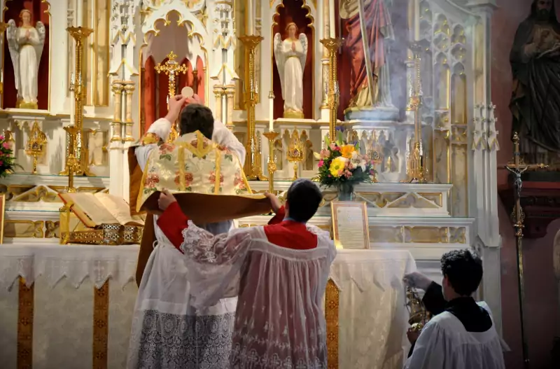 /20240429_lc_kampan_za_svobodu_tradicni_liturgie/featured-image.webp /20240429_lc_kampan_za_svobodu_tradicni_liturgie/featured-image.webp